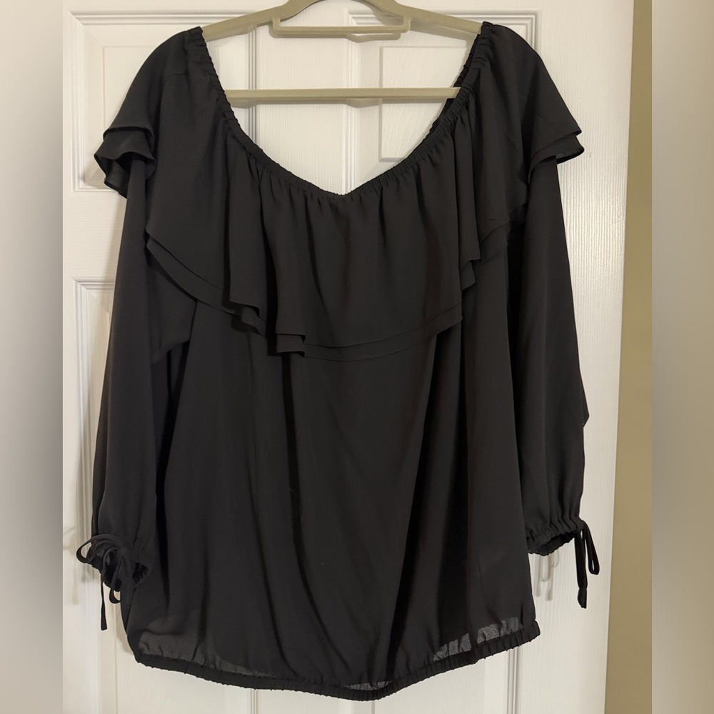 MICHAEL KORS black lightweight off the shoulder ruffle collar blouse-Size 3X-EUC